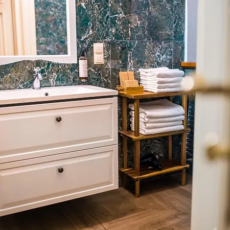 公寓 Easy Rent Apartments- Fontana Boutique