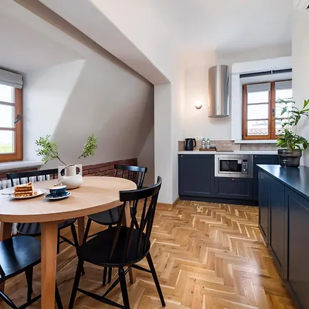 Easy Rent Apartments- Fontana Boutique