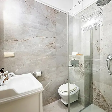 Easy Rent Apartments- Fontana Boutique *
