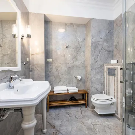 Easy Rent Apartments- Fontana Boutique Apartment