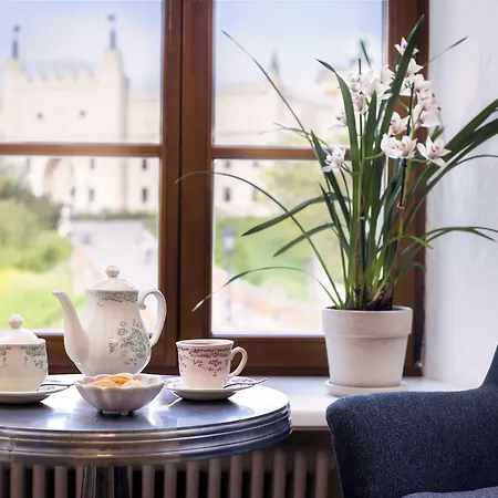 Easy Rent Apartments- Fontana Boutique Apartment *