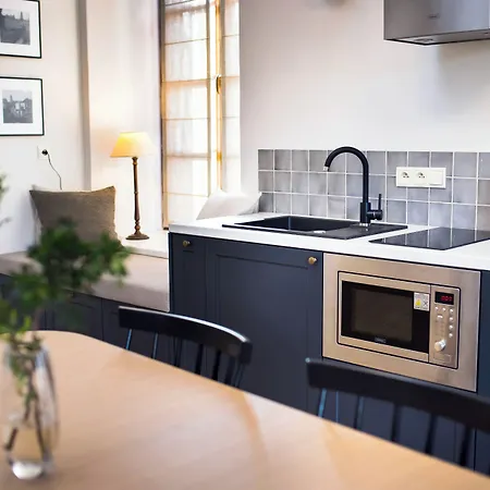 公寓 Easy Rent Apartments- Fontana Boutique