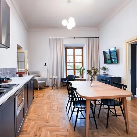 Easy Rent Apartments- Fontana Boutique Apartment